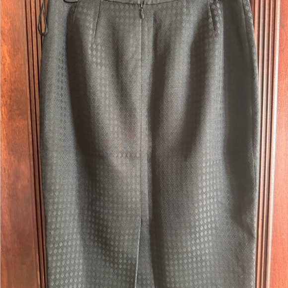 New skirt set by Le Suit size 6 - Picture 4 of 6